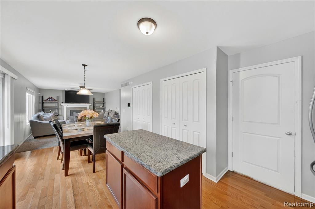6119 Treetops Drive, Romulus, MI 48174 — Photo 20