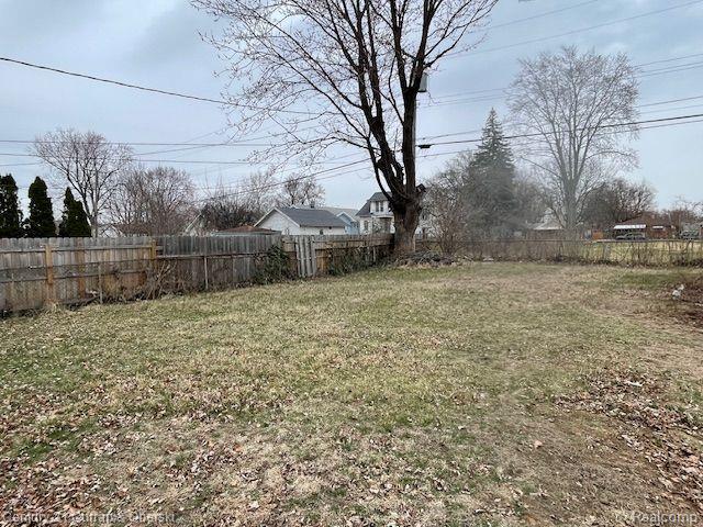 6916 KINMORE Street, Dearborn Heights, MI 48127 — Photo 13