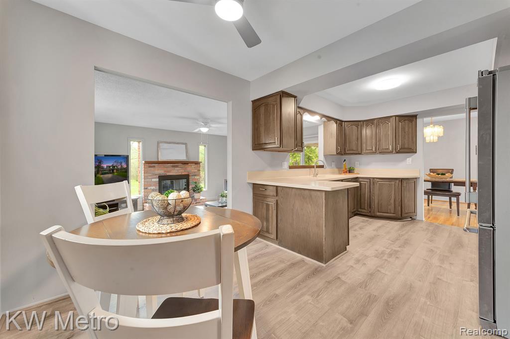 415 LANGE Drive, Troy, MI 48098 — Photo 14