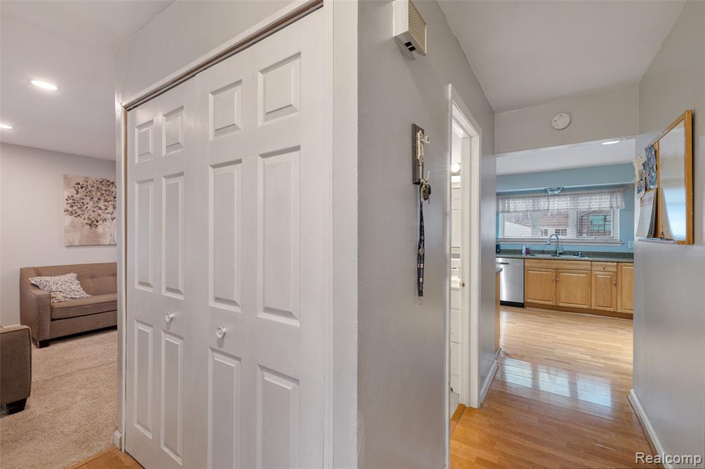 50662 Bower Drive, Chesterfield, MI 48047 — Photo 4