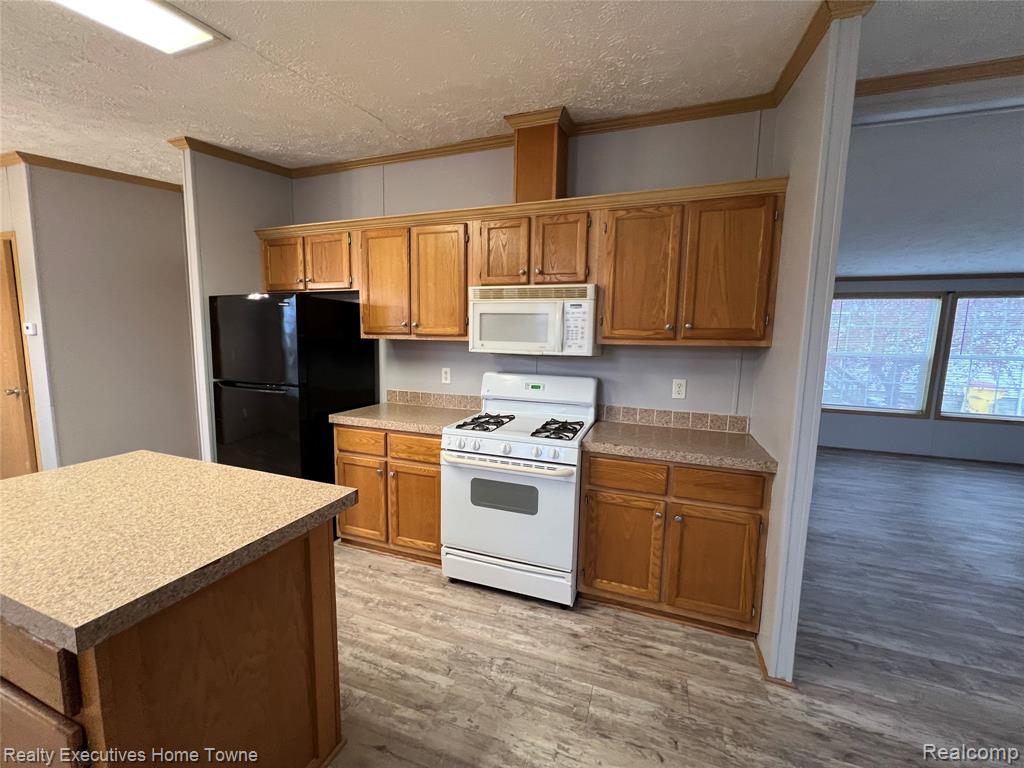 3763 CROSS CREEK, Dryden, MI 48428 — Photo 7