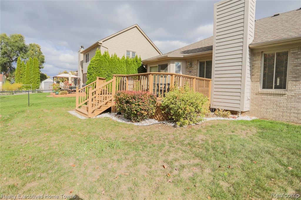 50315 Alden Drive, Macomb, MI 48044 — Photo 3