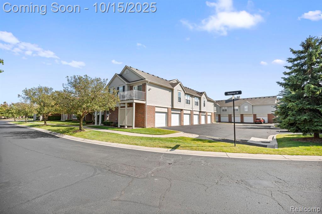 44068 Elm Drive, Sterling Heights, MI 48313 — Photo 29