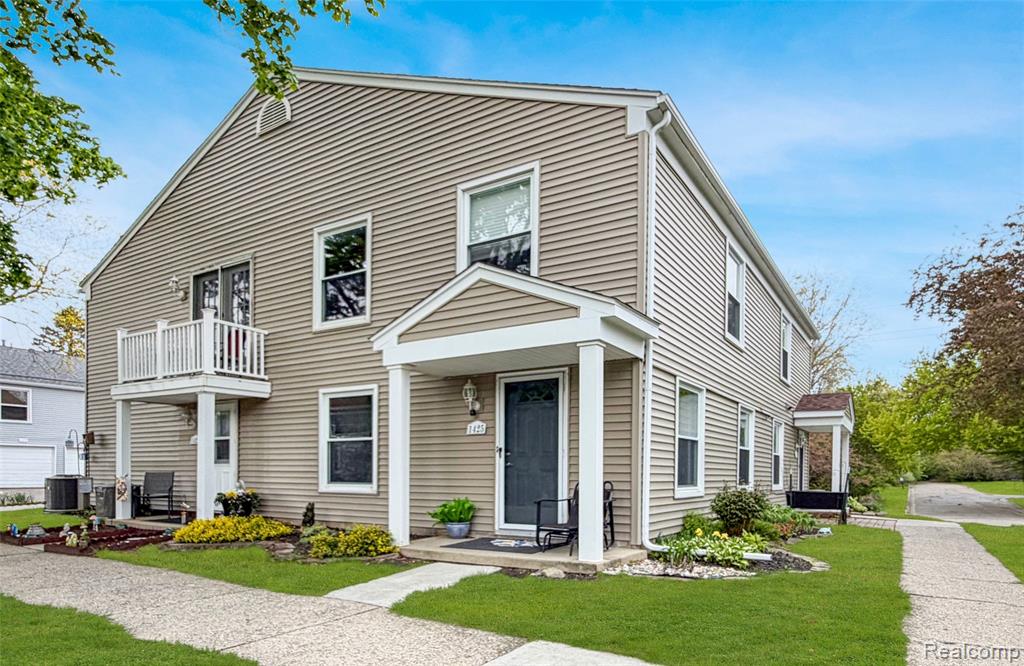 1425 Hobnail Court, Davison, MI 48423 — front exterior