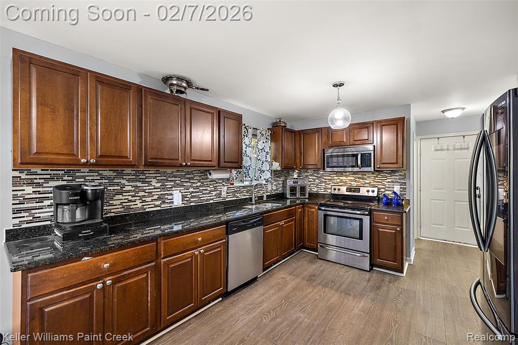 5184 Denwood Street, Waterford, MI 48327 — Photo 14