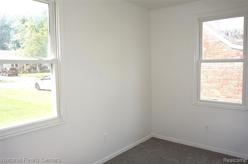 6917 McGuire Street, Taylor, MI 48180 — Photo 12