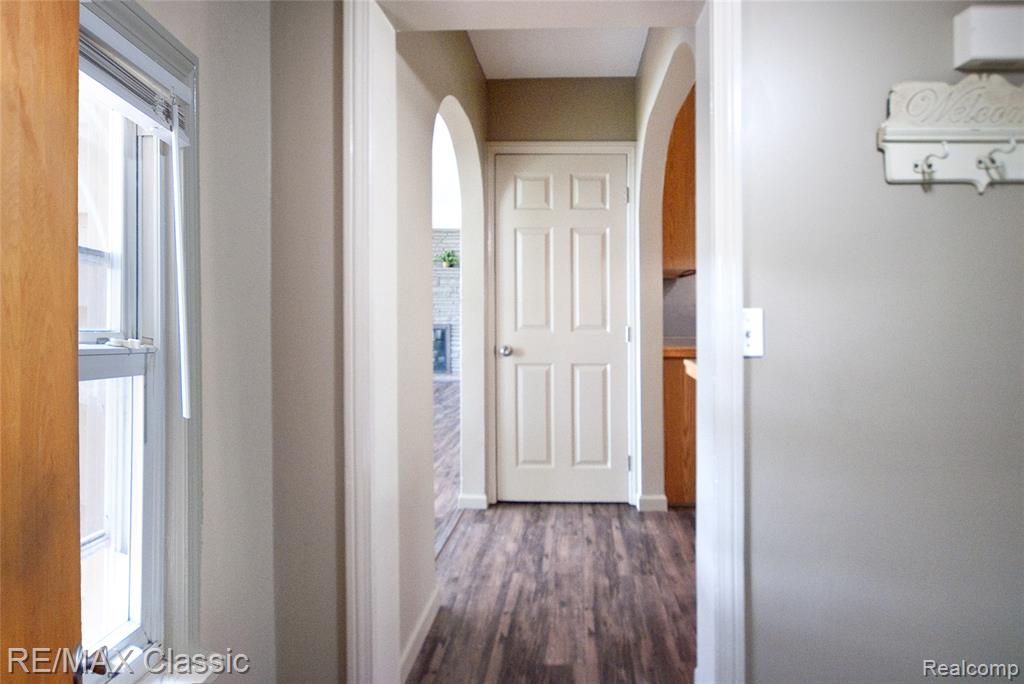 1861 Ladd Road, Wolverine Lake, MI 48390 — Photo 29