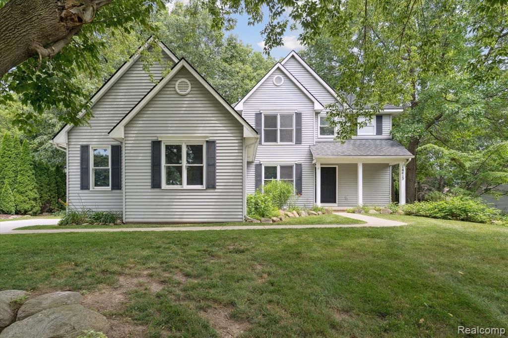 16413 E Horseshoe Trail, Linden, MI 48451 — front exterior