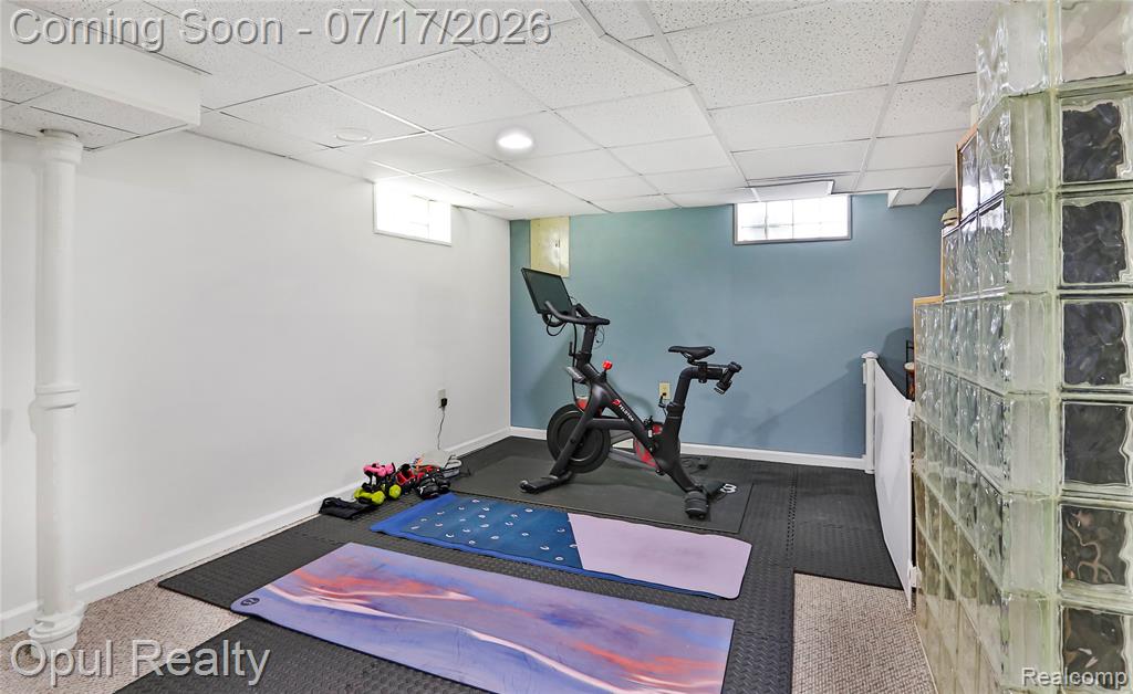 905 Forestdale Road, Royal Oak, MI 48067 — Photo 30