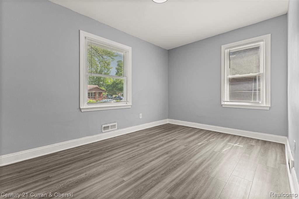 26431 Stollman Drive, Inkster, MI 48141 — Photo 9