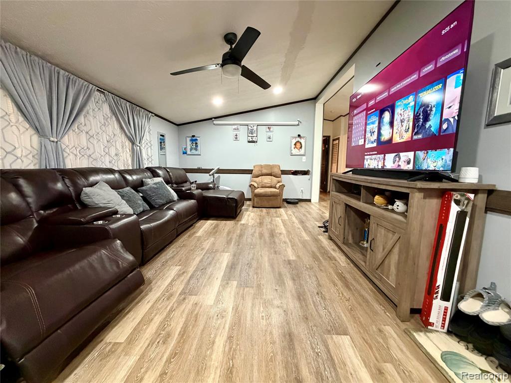 3498 Mackin Road, Flint, MI 48504 — Photo 10