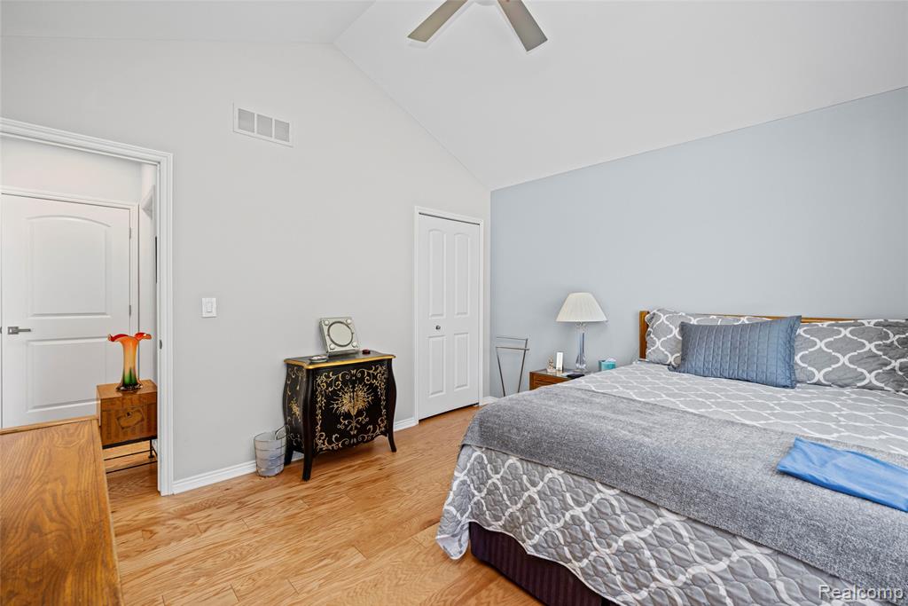 30289 Berghway Trail, Warren, MI 48092 — Photo 31