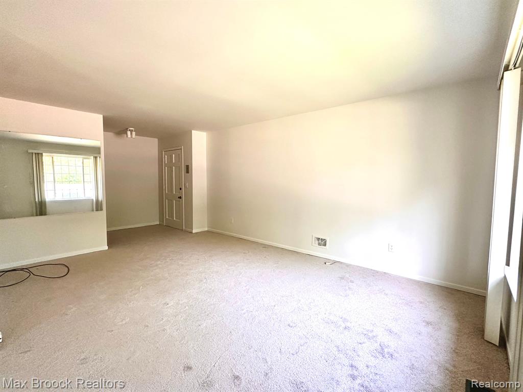 30260 Southfield Road, 158, Southfield, MI 48076 — Photo 3