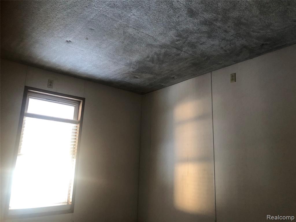 7336 Scotland Circle, Alma, MI 48801 — Photo 16