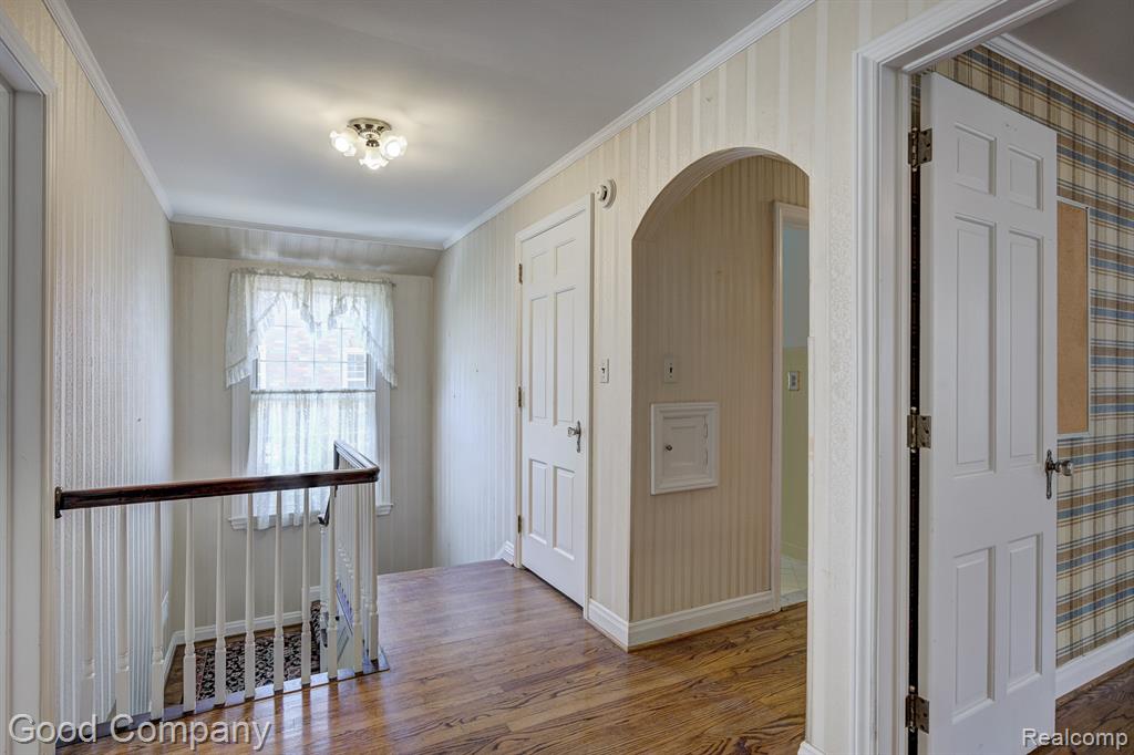 20 OXFORD Boulevard, Pleasant Ridge, MI — Photo 30