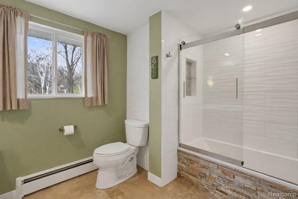 640 Sunset, White Lake, MI 48383 — Photo 35