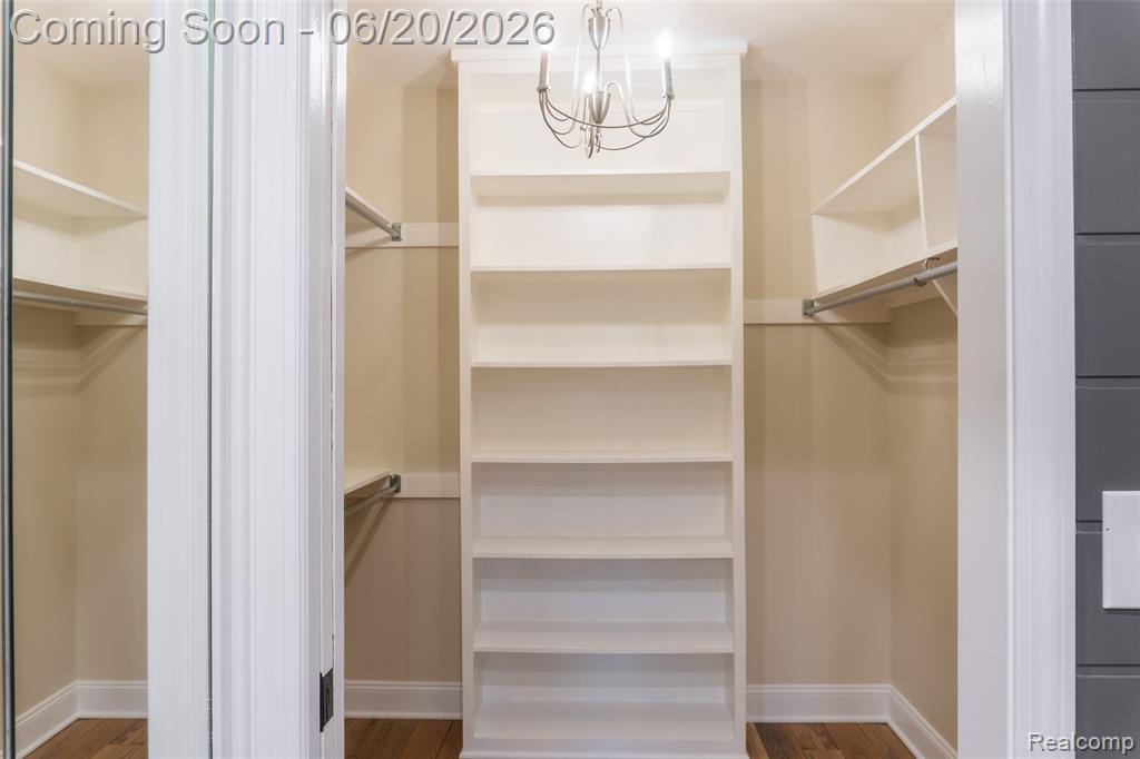 4413 Pinehurst Drive, West Bloomfield, MI — Photo 46