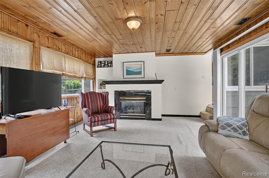 15690 Birwood Avenue, Beverly Hills, MI 48025 — Photo 14