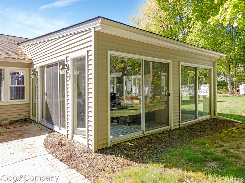 4230 Orchard Way, Bloomfield Hills, MI 48301 — Photo 51