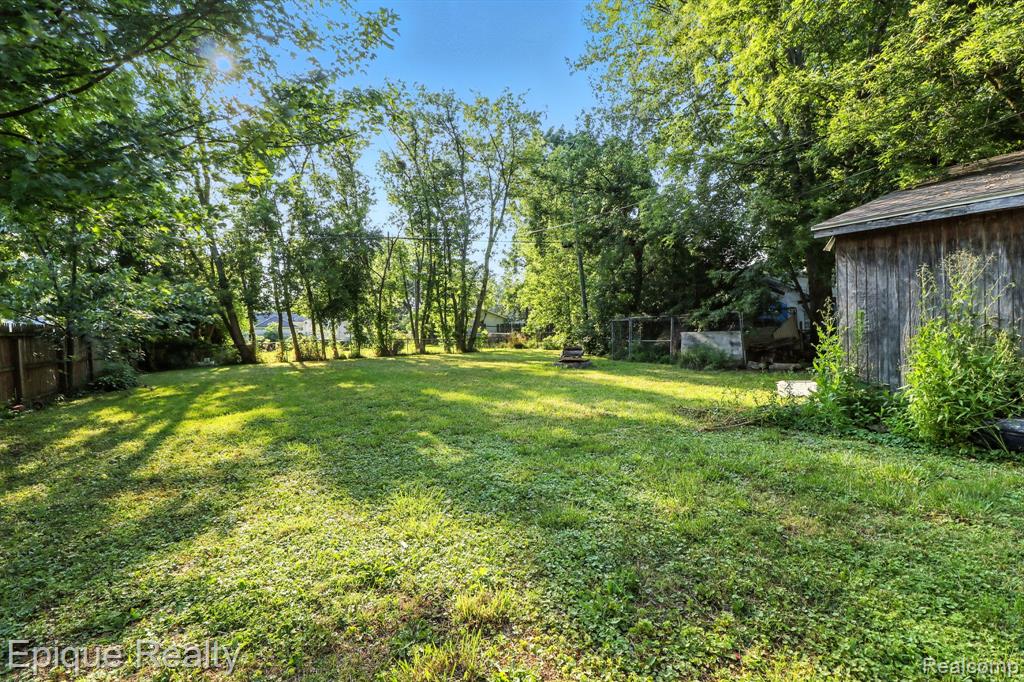 126 S JACKSON Street, Sandusky, MI 48471 — Photo 4