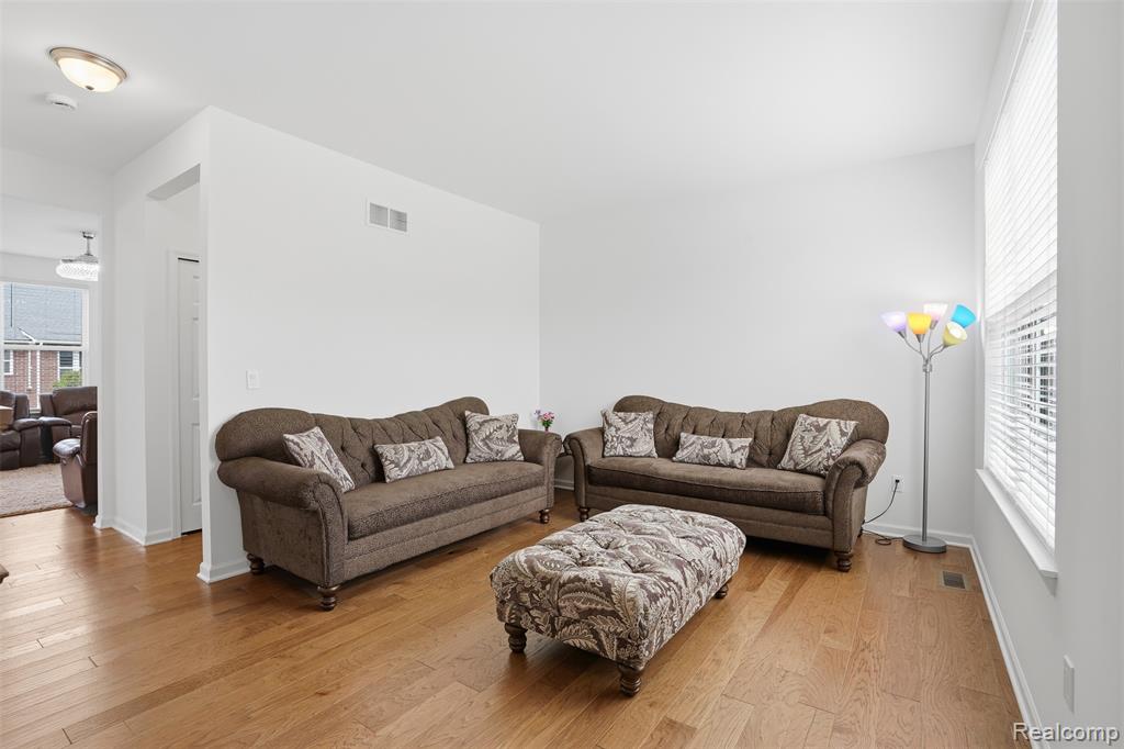 50782 Ross Street, Canton, MI 48187 — Photo 21