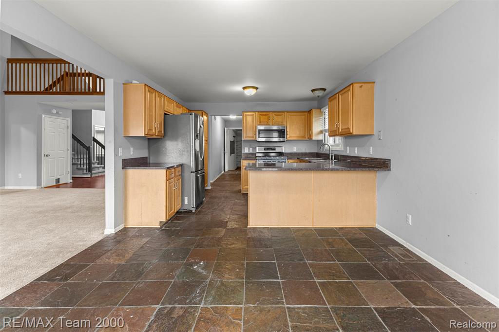 51336 Pinewood Drive, Macomb, MI 48042 — Photo 18