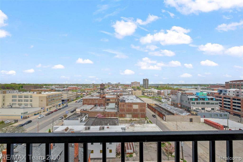 2900 E Jefferson Avenue, 61-C8, Detroit, MI 48207 — Photo 31