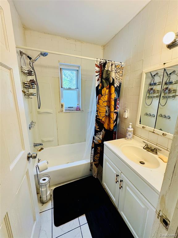 7003 Rivard Avenue, Warren, MI 48091 — Photo 13