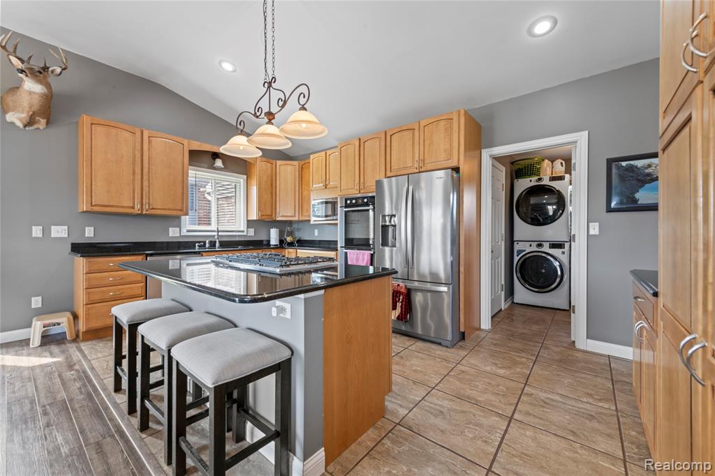 17621 Brentwood Drive, Riverview, MI 48193 — Photo 9