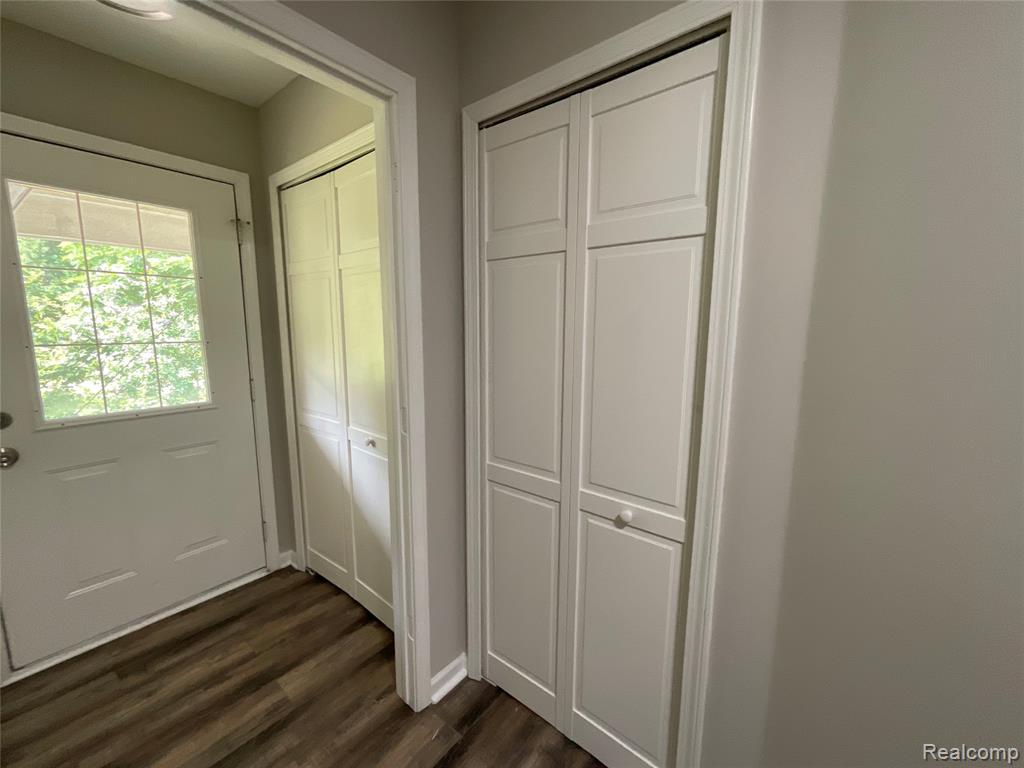 3425 Sutton Road, Dryden, MI 48428 — Photo 11