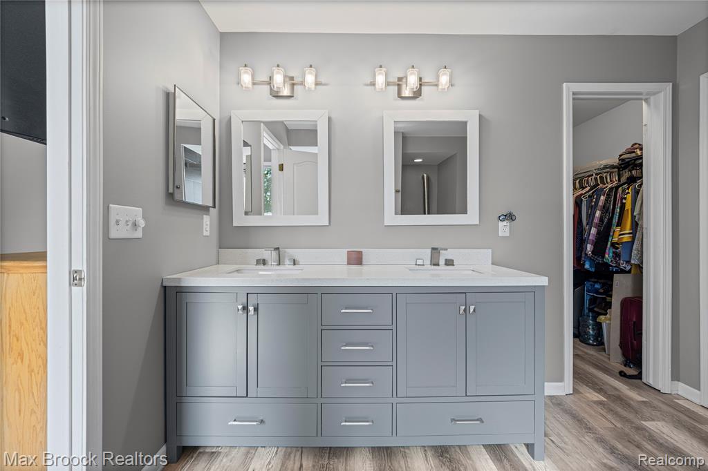 9863 MARSHALL ROAD, South Lyon, MI 48178 — Photo 27