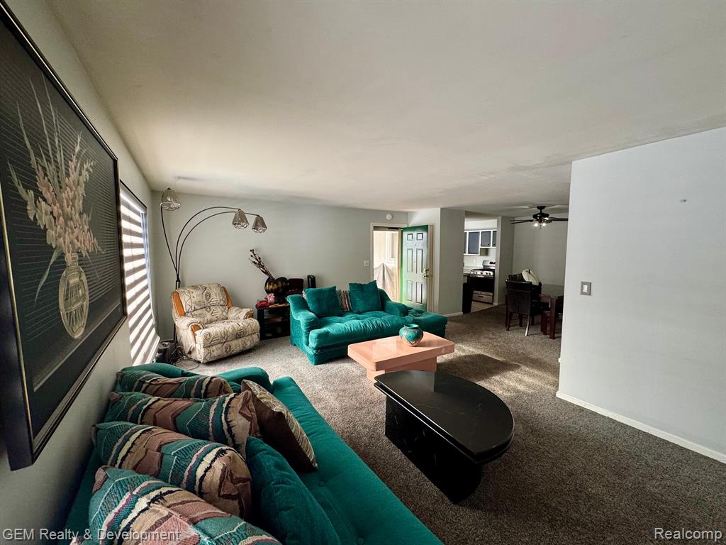 39535 VILLAGE WOOD Road, Novi, MI — Photo 4