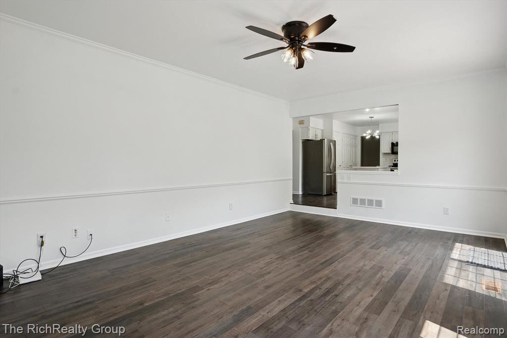 46471 Doubletree Road, Canton, MI 48187 — Photo 22