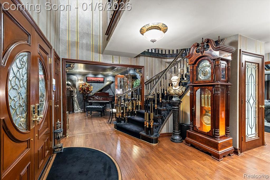7310 Sandy Creek Lane, Bloomfield Hills, MI 48301 — Photo 8