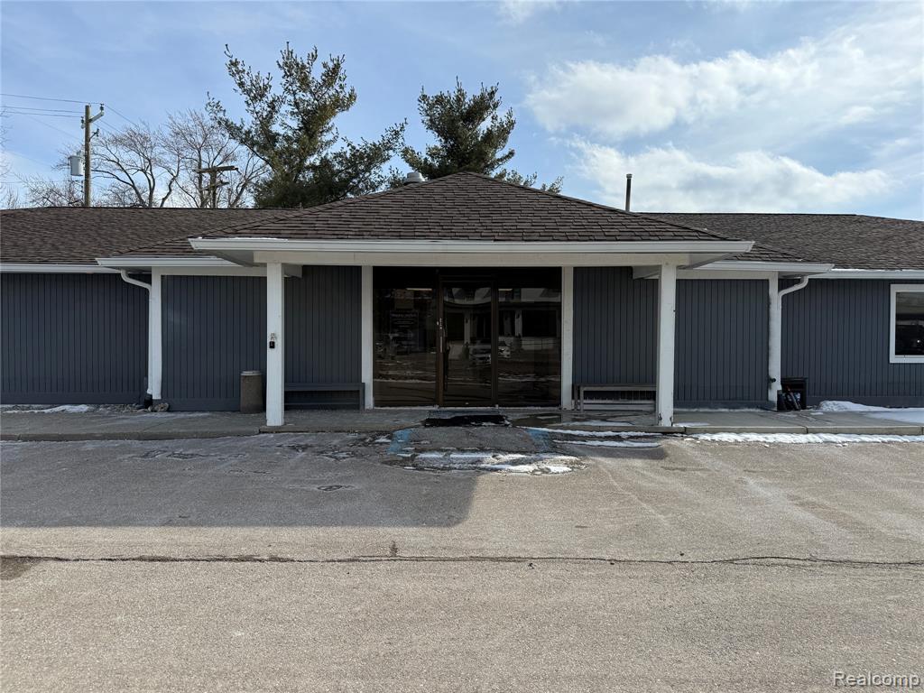 5850 DIXIE Highway, Clarkston, MI — Photo 16