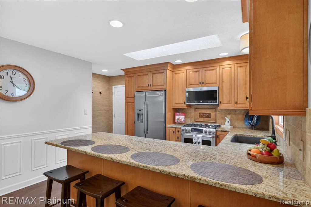 139 Edgemont Drive, Howell, MI 48855 — Photo 18