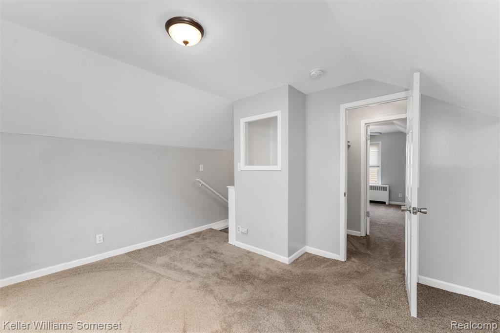 18629 Brady, Redford, MI 48240 — Photo 18