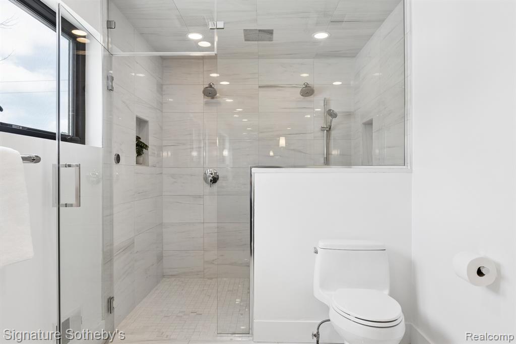 832 Humphrey Avenue, Birmingham, MI 48009 — Photo 17