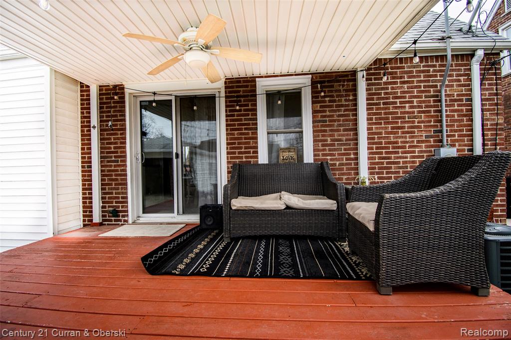 9390 Quandt Avenue, Allen Park, MI 48101 — Photo 53