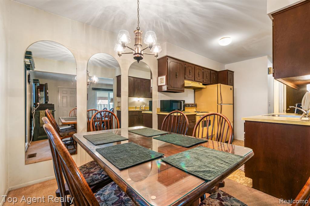 24755 Meadow Lane, Harrison Township, MI — Photo 14