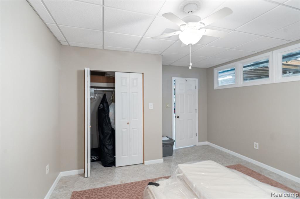 4653 6 Mile Road, South Lyon, MI 48178 — Photo 45