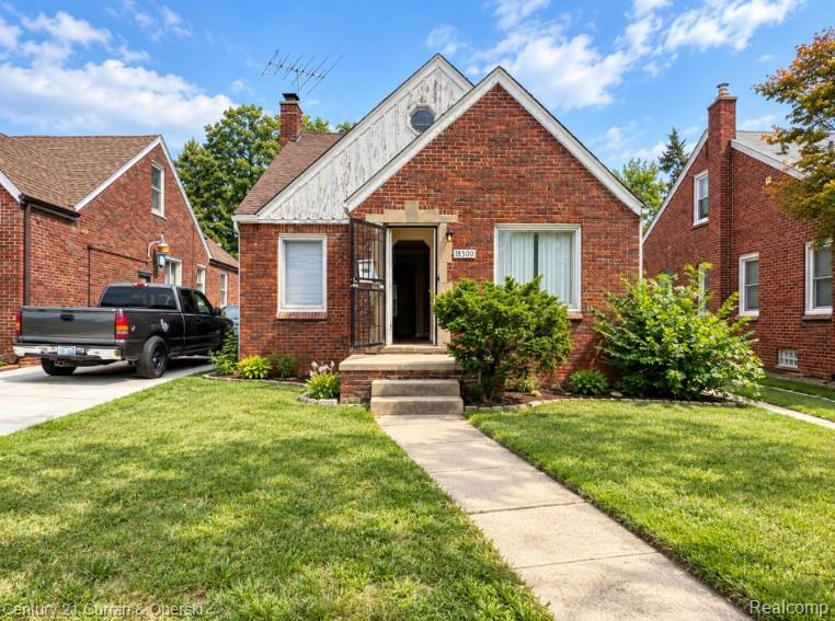 18500 Freeland Street, Detroit, MI 48235