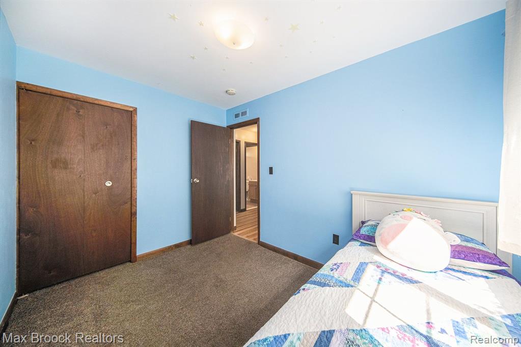 1719 KNOWLES Street, Ypsilanti, MI 48198 — Photo 12