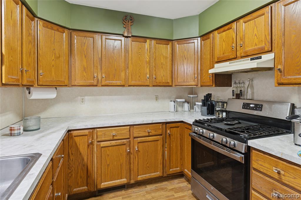 2540 Kansas Avenue, Saginaw, MI 48601 — Photo 9