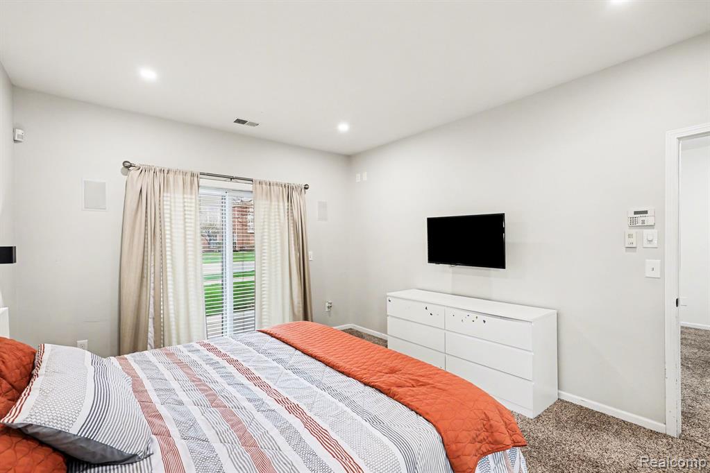 16413 Dominion Drive, Macomb, MI 48044 — Photo 18
