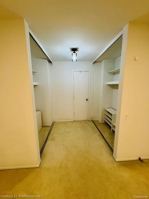 5720 Beauchamp, West Bloomfield, MI — Photo 29