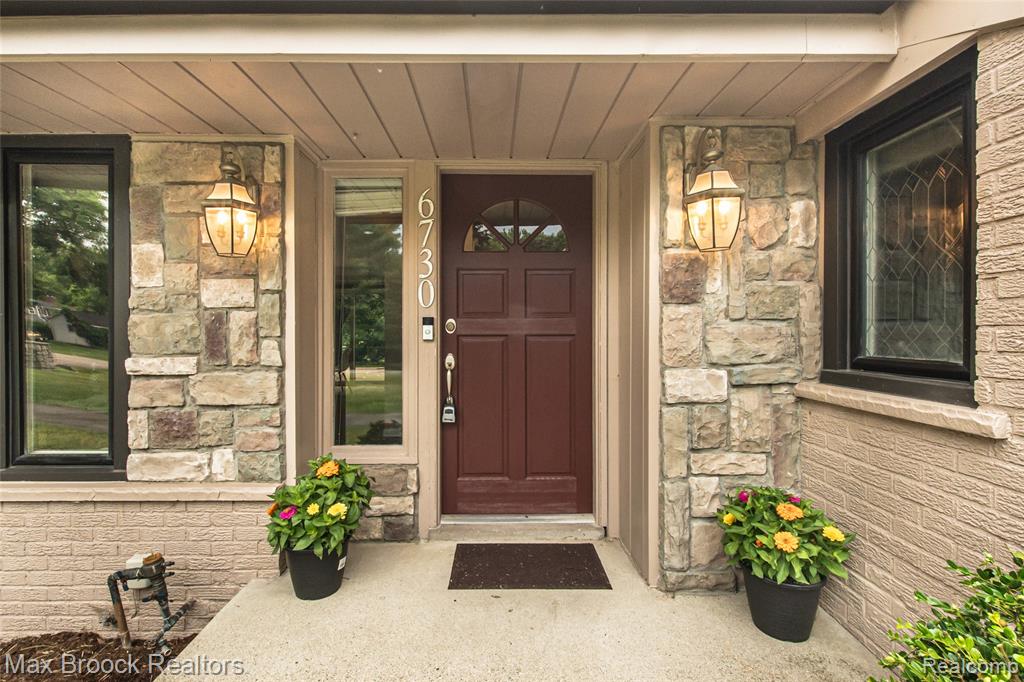 6730 Halyard Road, Bloomfield Hills, MI 48301 — Photo 10