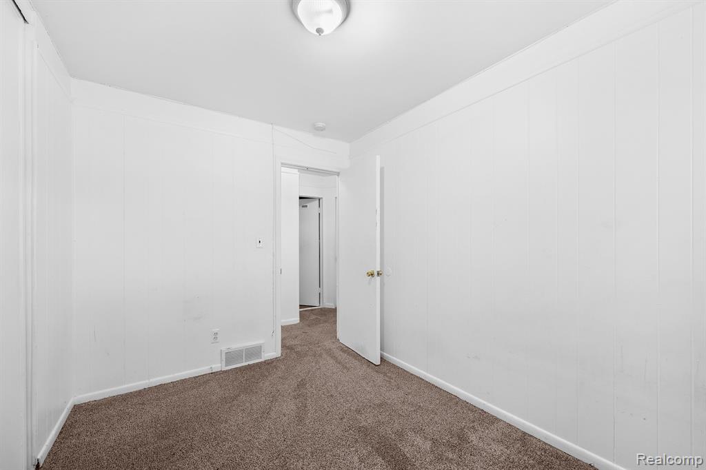 1009 BUICK Avenue, Ypsilanti, MI 48198 — Photo 12