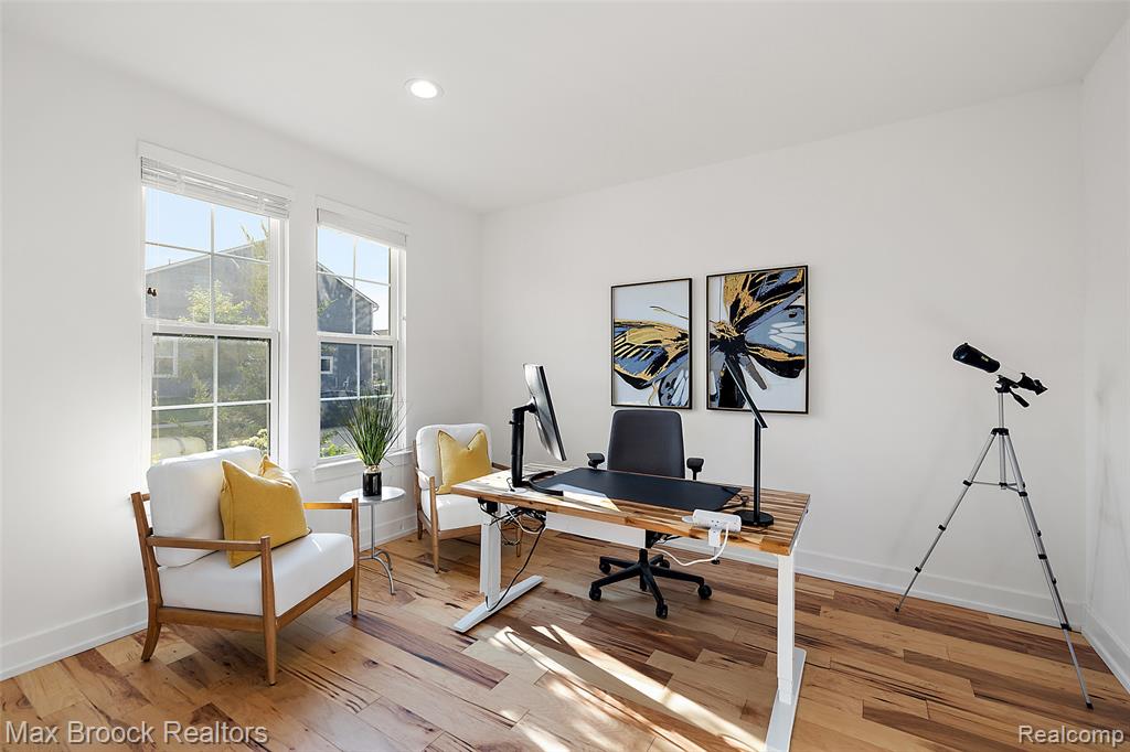 4260 Kent Road, Royal Oak, MI 48073 — Photo 2