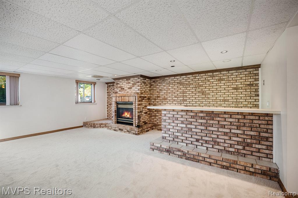47812 Forbes Drive, New Baltimore, MI 48047 — Photo 14